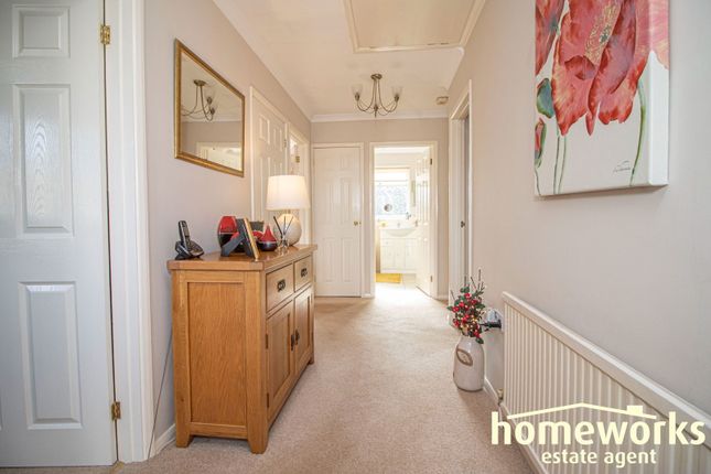 5, Wollaston Avenue, Dereham photo 2