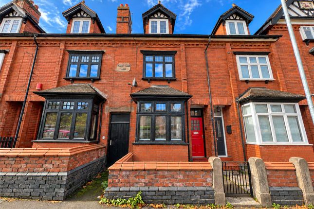 4-bed terraced on Park Vale, Leek, £265,000