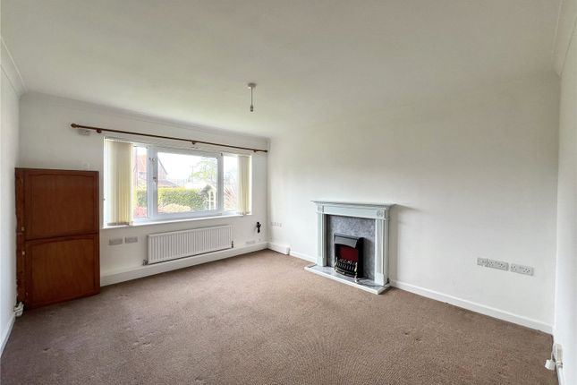 Flat 4, Grove House,, Blue Anchor, Somerset photo 2