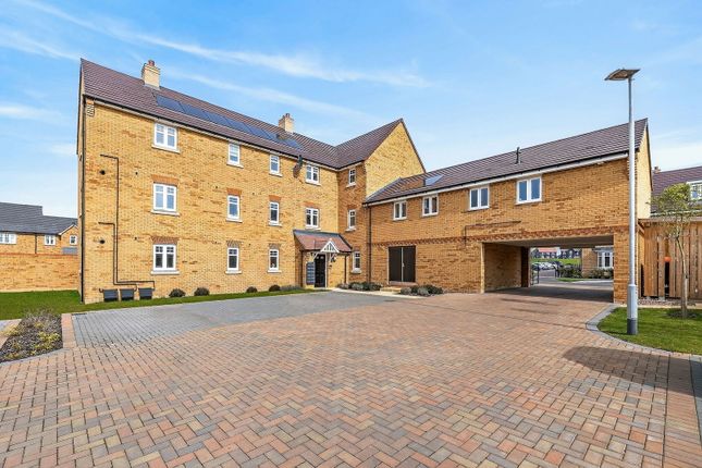 2-bed flat on Flat 2, 66 Southern Cross, Wixams, £250,000