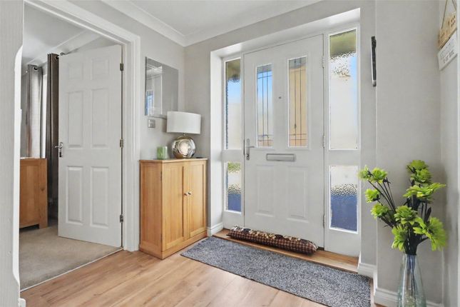 91, Nadder Meadow, Devon photo 4