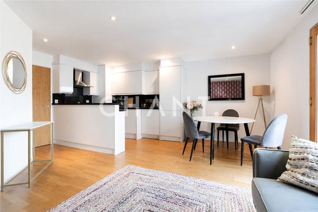Flat 2,, Shackleton House, Camden photo 4