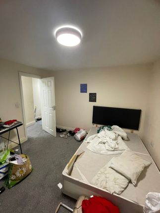 27, Castle Street, High Wycombe photo 5