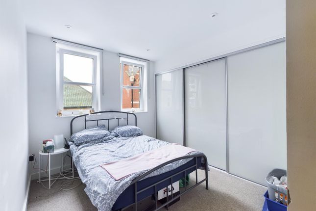Flat to rent in The Courtyard, 80 High Street, Staines-Upon-Thames, Surrey