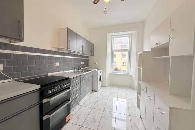 Flat 1/2, 427, Dumbarton Road, Clydebank photo 3
