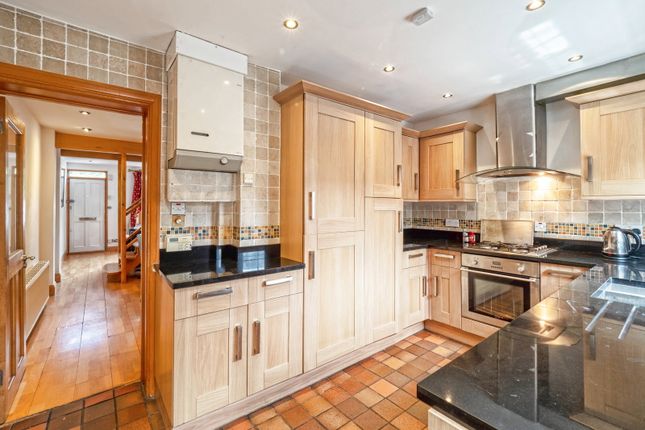 17, Mountfield Road, London photo 3