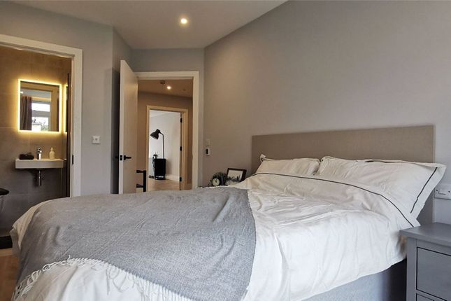 Flat 7,, Aon House, 1 Draycott Avenue photo 5