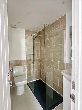 63, Cambridge Road, Hastings photo 4