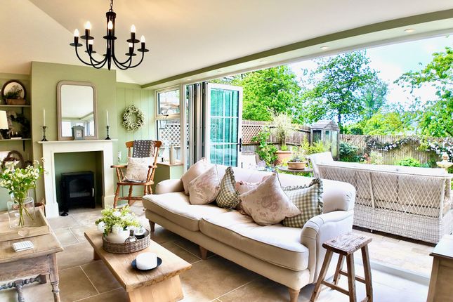 4 Millers Wood, Blackwood photo 3