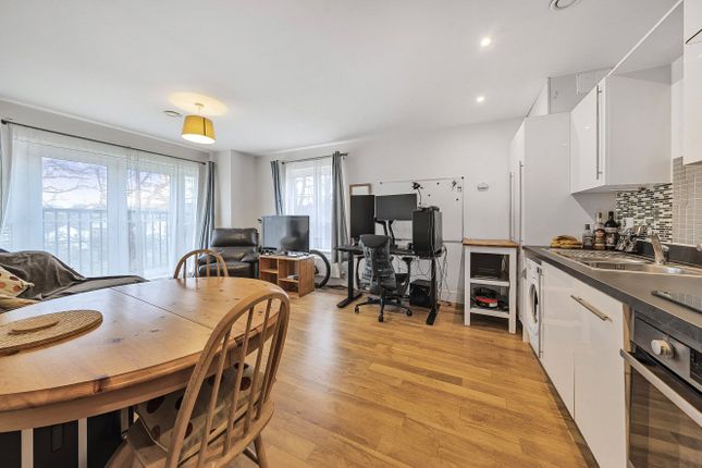 45, Uplands Road, Guildford photo 3
