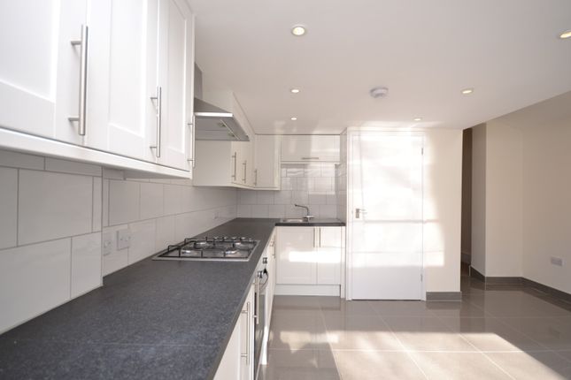 Thumbnail Flat to rent in Hamilton Road, East Finchley, London