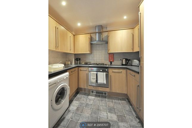 Flat, Portswood Road, Southampton photo 5