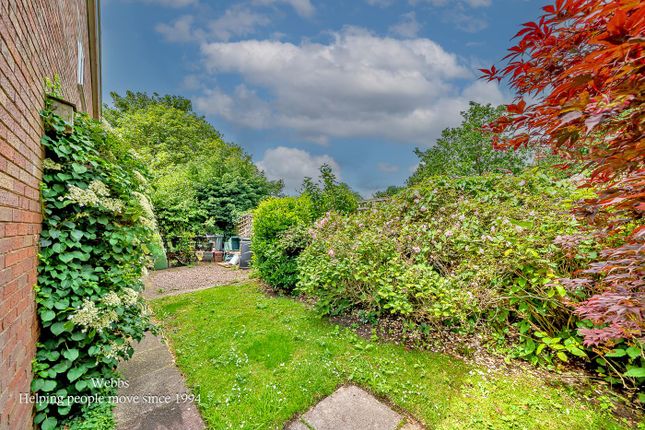 10, Deanery Close, Wolverhampton photo 4