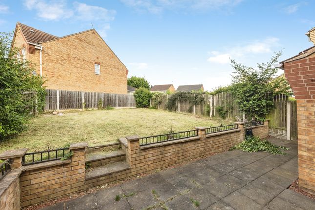 3, Chatsworth Avenue, Pontefract photo 4