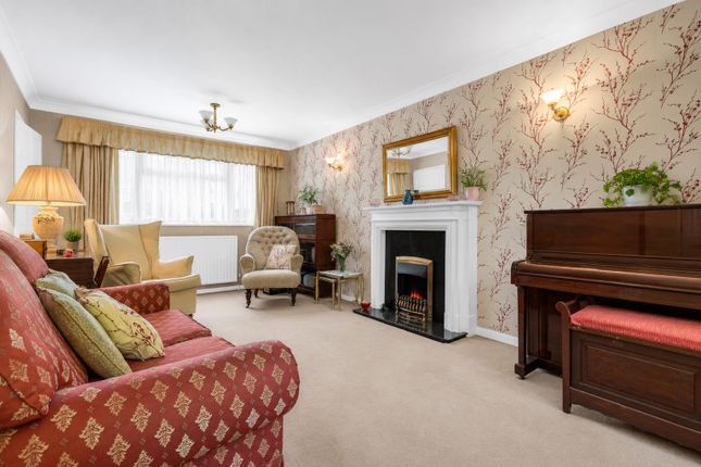 14, Carleton Rise, Welwyn photo 4