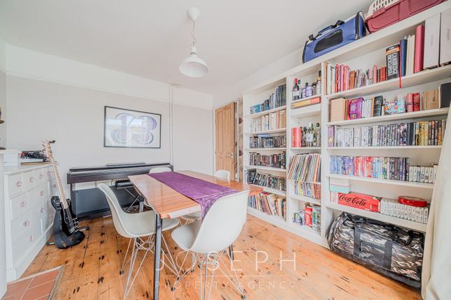465 Woodbridge Road, Ipswich photo 5