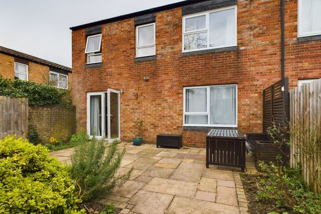 Thumbnail End terrace house to rent in Hazelwood Close, Cambridge