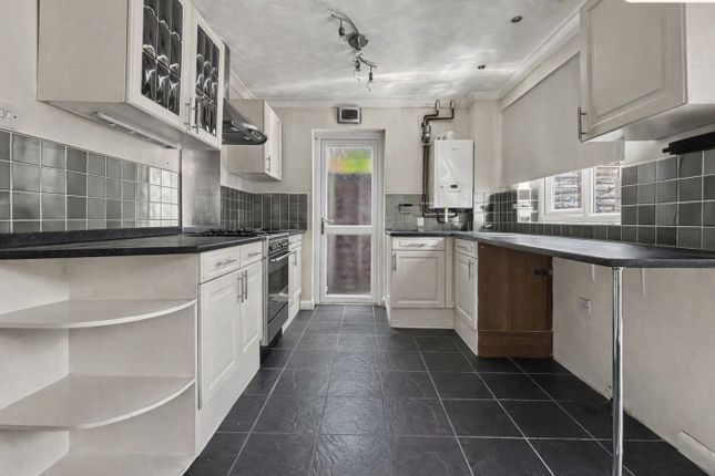 19, Bassenthwaite, Huntingdon photo 4