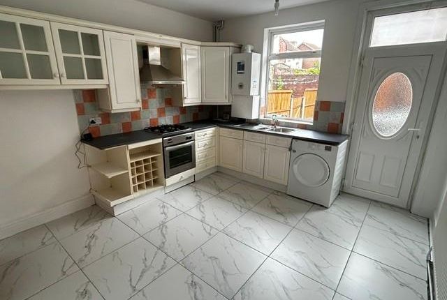 212, Wath Road, Mexborough photo 3