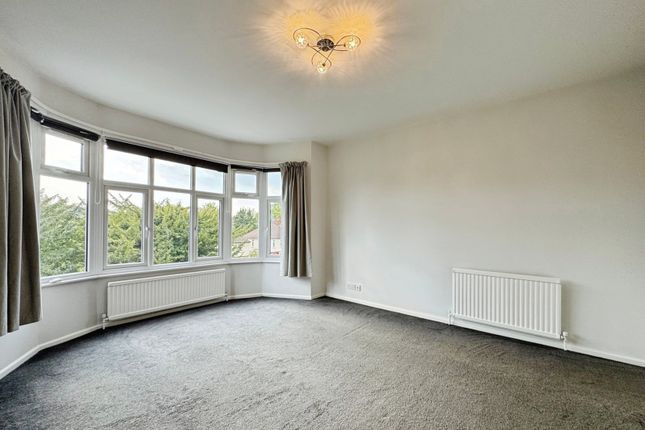 3, Coningsby Court, High Wycombe photo 2