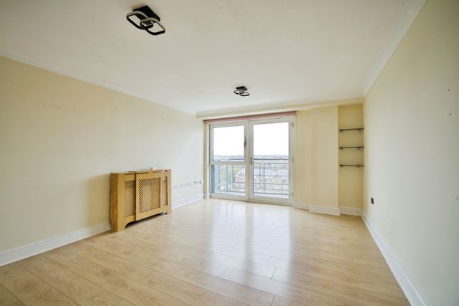 Flat 48, Geary Court, 24, The Concourse, London photo 2