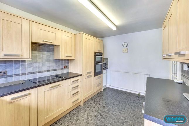 63, The Mount, Trowbridge photo 3