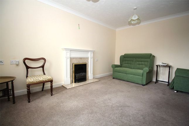 69 Willow Court,, Ackender Road, Alton photo 3