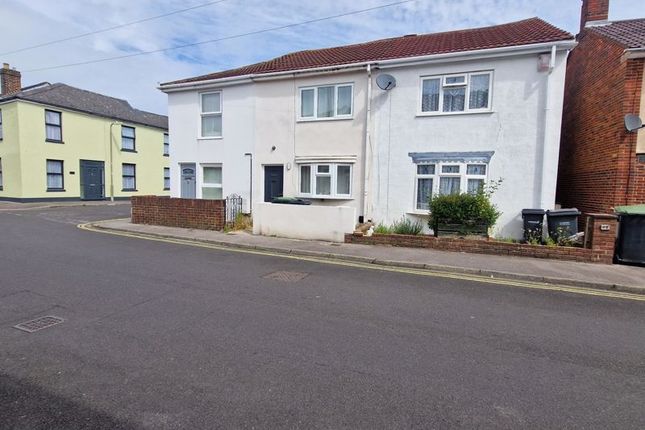 Thumbnail Terraced house to rent in Leesland Road, Gosport