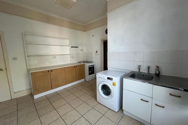 99, Priory Road, Hastings photo 4