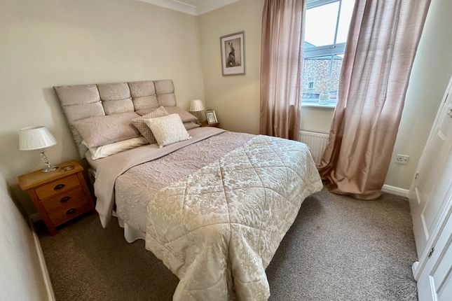 5, Monks Close, Doncaster photo 3