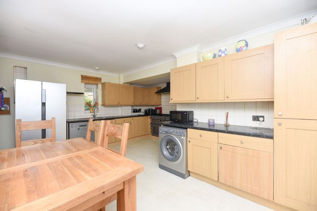 50 High Leys, St. Ives photo 4