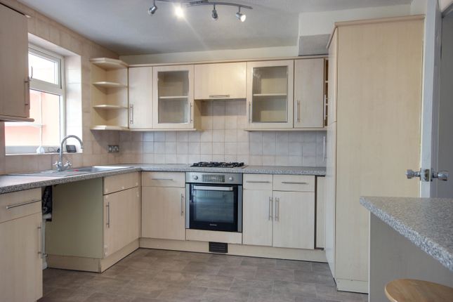 19, St. Nicholas Drive, Beverley photo 4