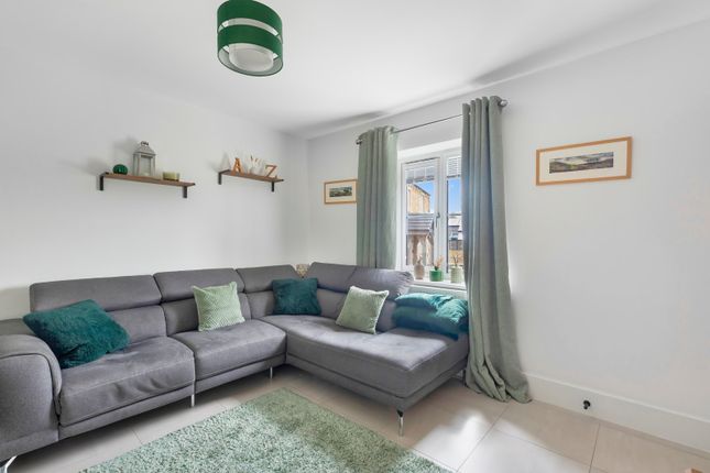6, Eavestone Mews, Bingley photo 4