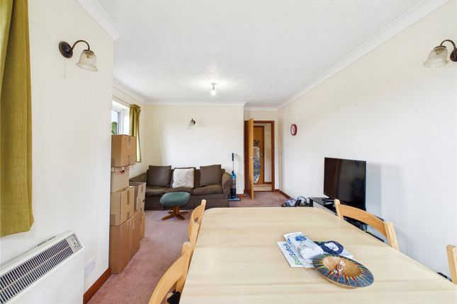 6 St. Martins Court,, Bugsby Way, Ipswich photo 3