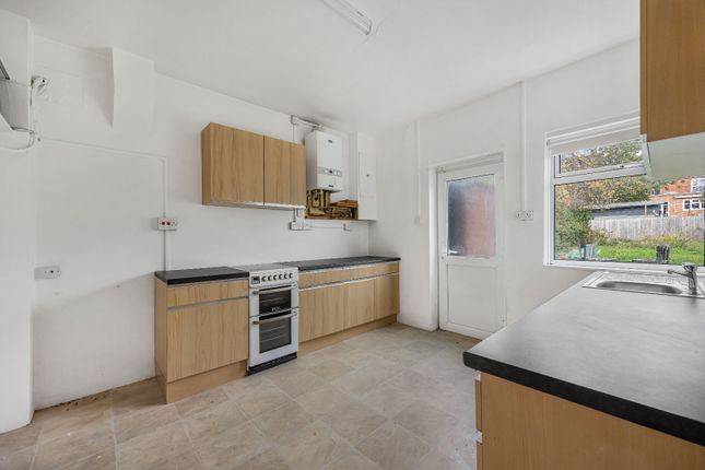Cornerways, 44, Bath Road, Gloucestershire photo 2