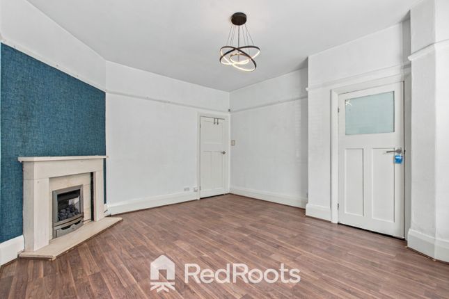 53A Ravensknowle Road, Huddersfield, West Yorkshire photo 3