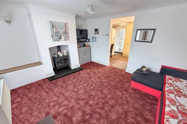 45, Haynes Road, Westbury photo 2