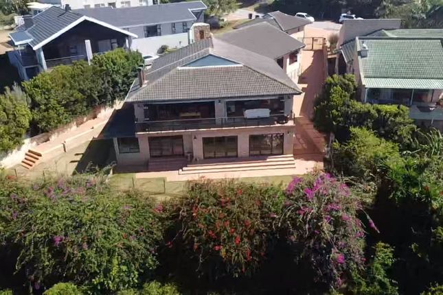 Thumbnail Detached house for sale in 24 Leadwood Road, Noorsekloofpunt, Jeffreys Bay, Eastern Cape, South Africa