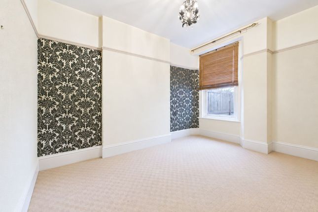 17, Bedford Road, Weston-Super-Mare photo 3