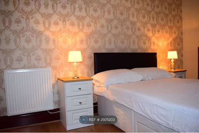 Flat, High Street, Elgin photo 5