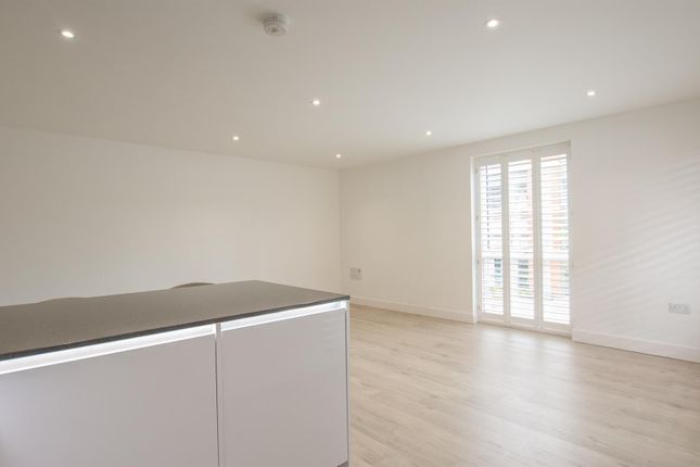 9 Carousel House, Joseph Terry Grove, York photo 5