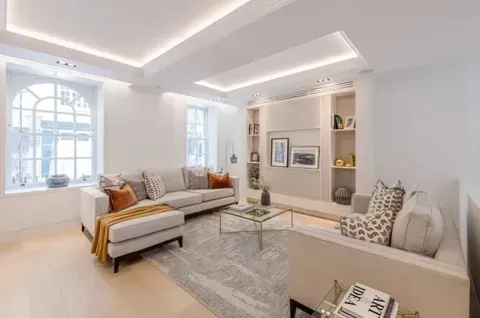 3-bed flat on Bolsover Street, London, £4,700,000