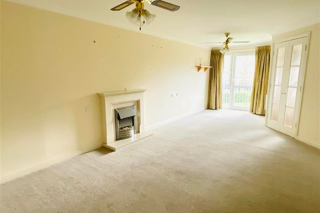 Thumbnail Flat for sale in Millfield Court, Ifield, Crawley, West Sussex