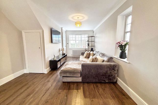 9, Morgans Way, Blaydon-on-Tyne photo 2
