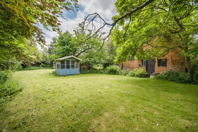 Azor Place, 55, Ash Street, Aldershot photo 4