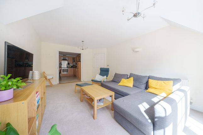 Flat 6, The Gables, Chilbolton Avenue, Winchester photo 3