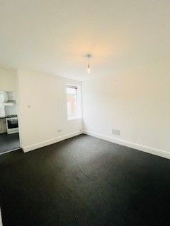 20, Walter Road, Ammanford photo 4
