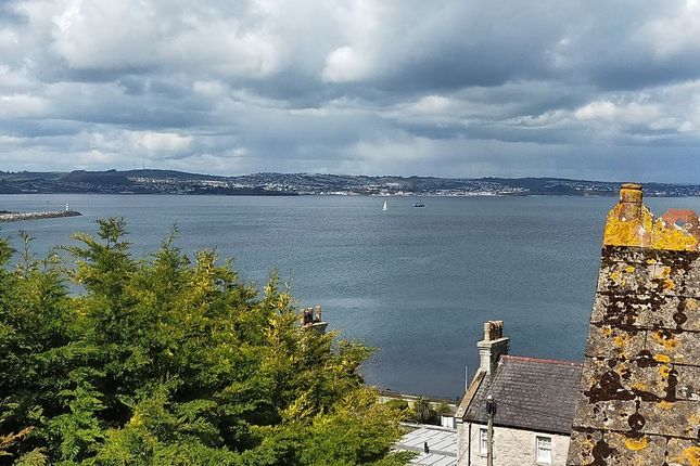 Flat 8 Highpoint, 125 Berry Head Road, Brixham photo 2