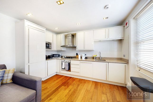 Flat 3, 195, Albany Street, London photo 2