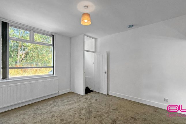 81, Rupert Street, Bolton photo 3